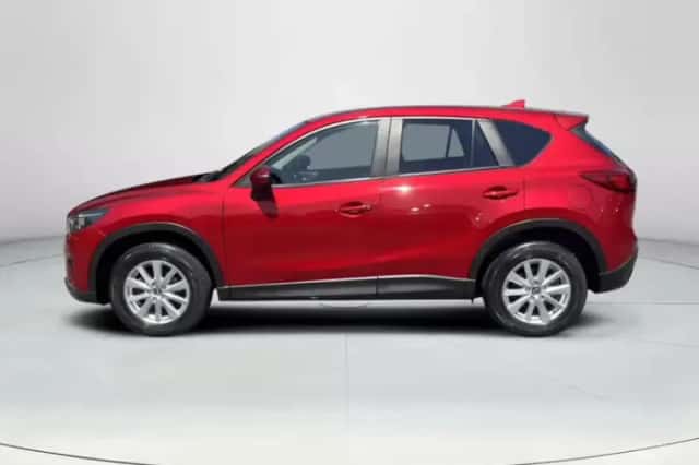 Mazda CX-5 (2015) thumbnail 2