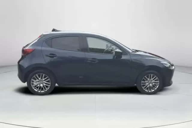 Mazda 2 (2021) thumbnail 6