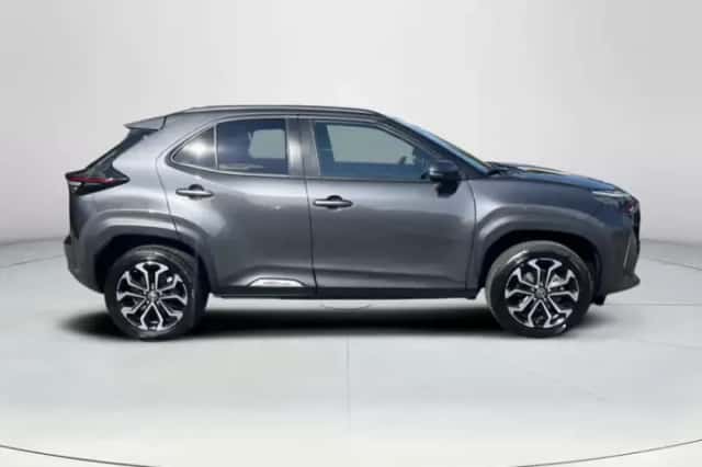 Toyota Yaris Cross (2024) thumbnail 6
