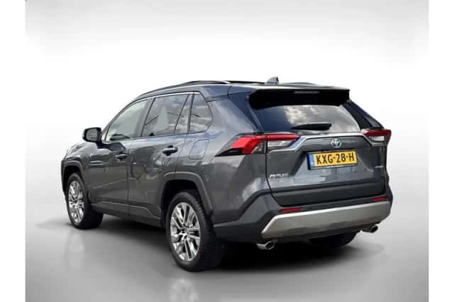 Toyota RAV4 (2024) thumbnail 3