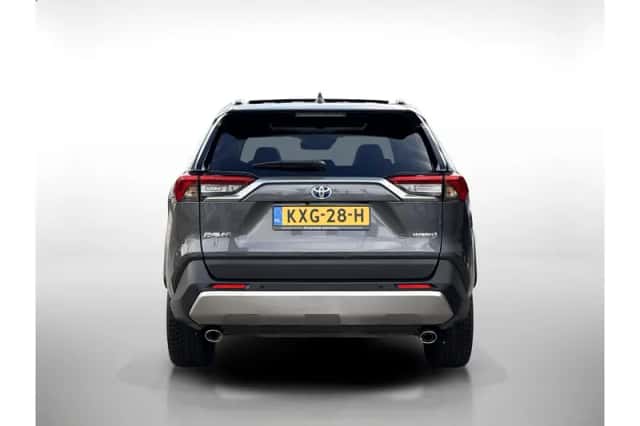 Toyota RAV4 (2024) thumbnail 4