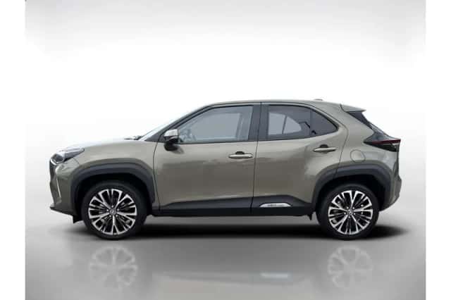 Toyota Yaris Cross (2023) thumbnail 2