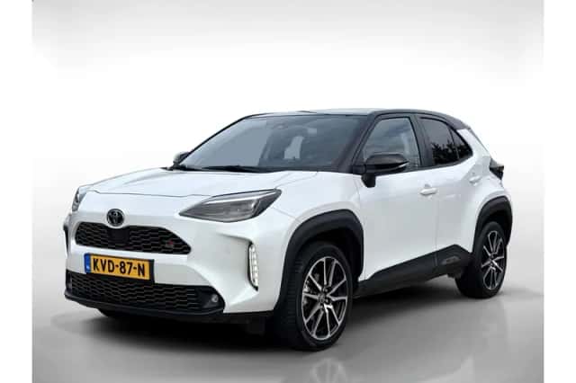 Toyota Yaris Cross (2024) thumbnail 1