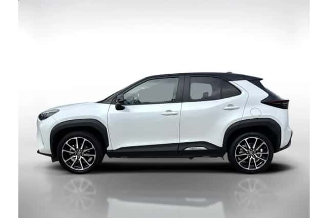 Toyota Yaris Cross (2024) thumbnail 2