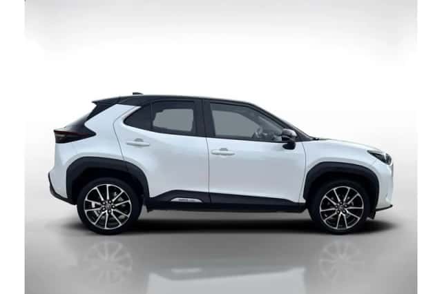 Toyota Yaris Cross (2024) thumbnail 6