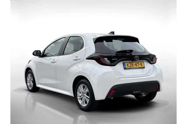 Toyota Yaris (2026) thumbnail 3