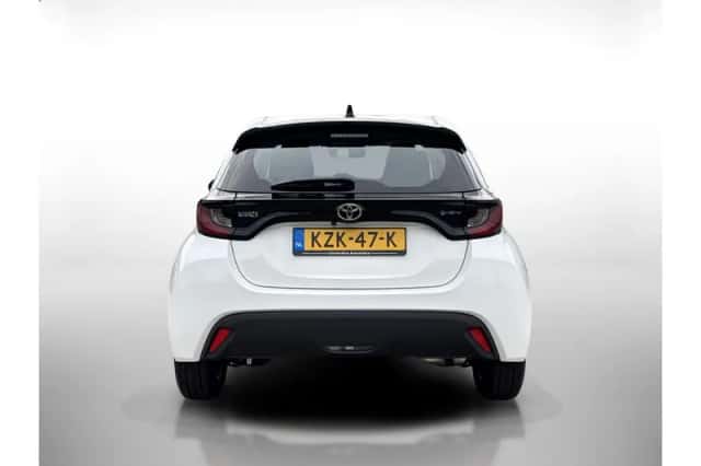 Toyota Yaris (2026) thumbnail 4