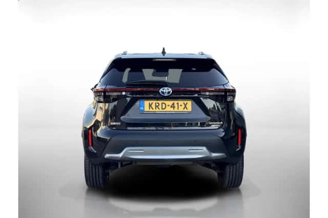 Toyota Yaris Cross (2021) thumbnail 4