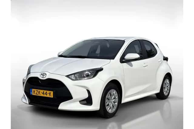 Toyota Yaris (2026) thumbnail 1