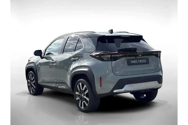 Toyota Yaris Cross (2024) thumbnail 3