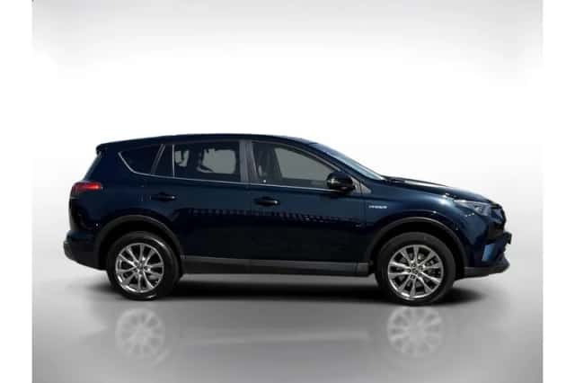 Toyota RAV4 (2018) thumbnail 6