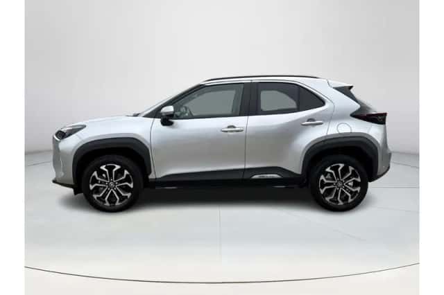 Toyota Yaris Cross (2025) thumbnail 2