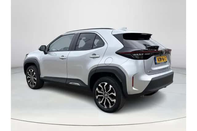 Toyota Yaris Cross (2025) thumbnail 3