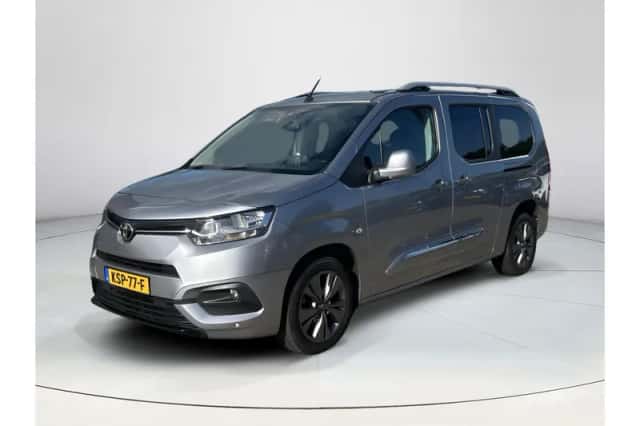 Toyota ProAce City Verso (2021) thumbnail 1