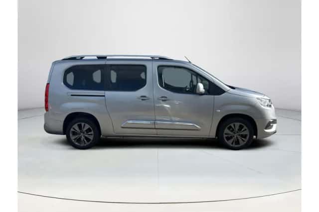 Toyota ProAce City Verso (2021) thumbnail 6
