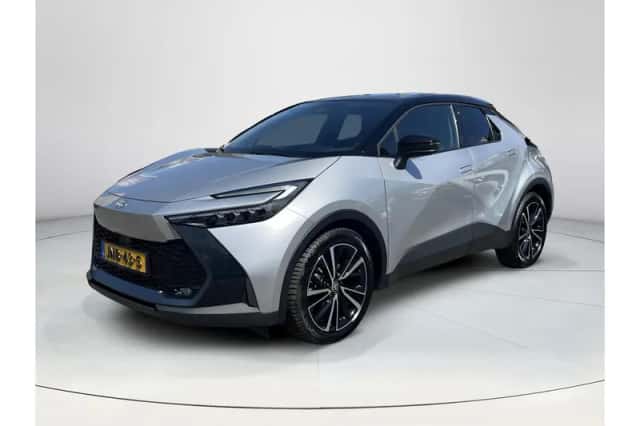 Toyota C-HR (2024) thumbnail 1