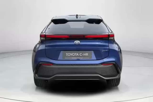 Toyota C-HR (2026) thumbnail 4