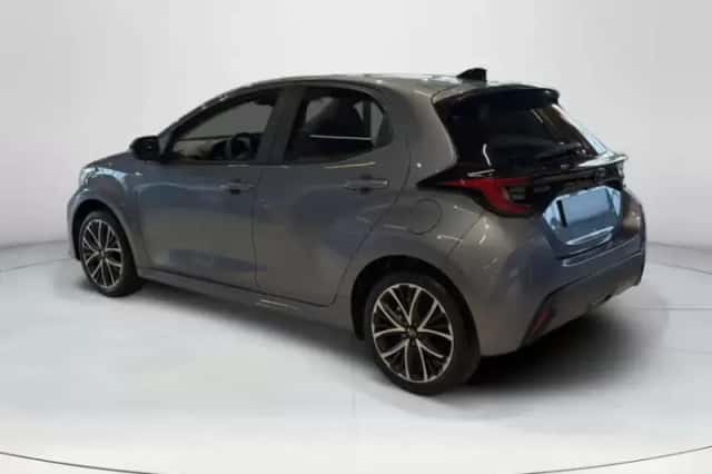 Toyota Yaris (2026) thumbnail 3