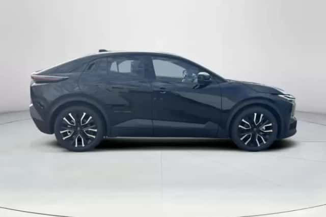 Toyota C-HR+ (2026) thumbnail 6
