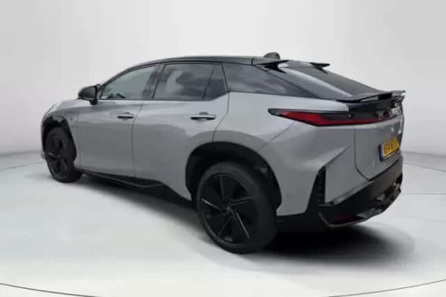 Lexus RZ (2026) thumbnail 3