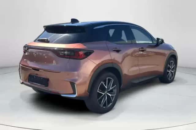 Lexus LBX (2026) thumbnail 5