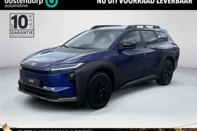 Toyota bZ4X (2026) thumbnail 1