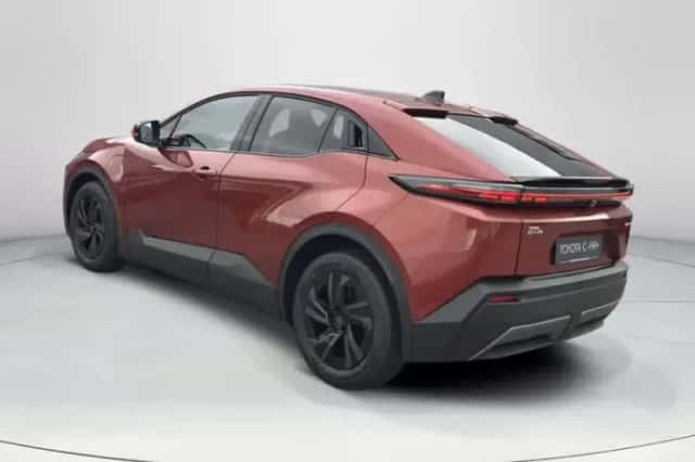 Toyota C-HR+ (2026) thumbnail 3
