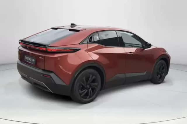 Toyota C-HR+ (2026) thumbnail 5