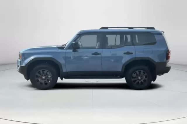 Toyota Land Cruiser (2026) thumbnail 4