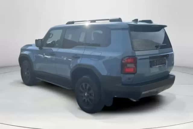 Toyota Land Cruiser (2026) thumbnail 5