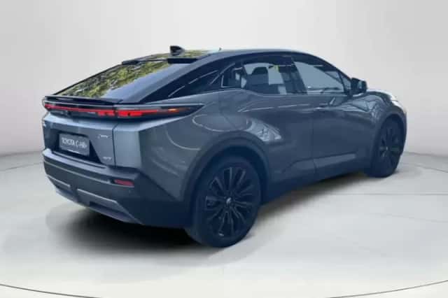 Toyota C-HR+ (2026) thumbnail 5