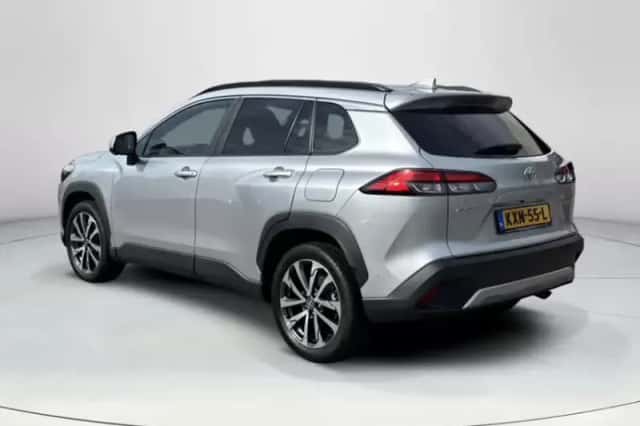 Toyota Corolla Cross (2025) thumbnail 3