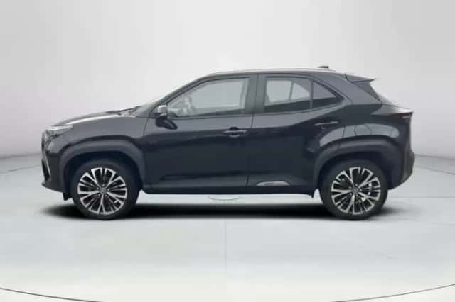 Toyota Yaris Cross (2022) thumbnail 2
