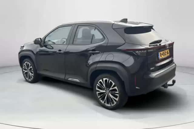 Toyota Yaris Cross (2022) thumbnail 3