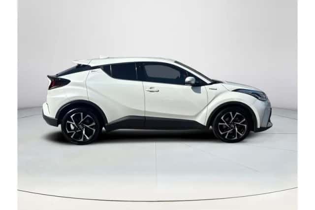 Toyota C-HR (2020) thumbnail 6