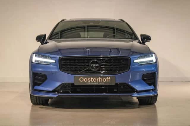 Volvo V60 (2019) thumbnail 4