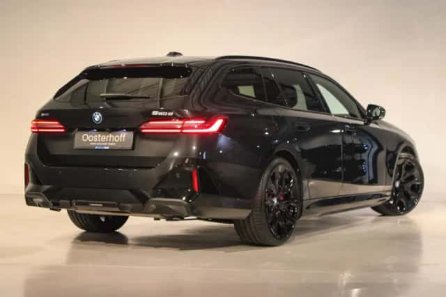 BMW 5-Serie (2025) thumbnail 2