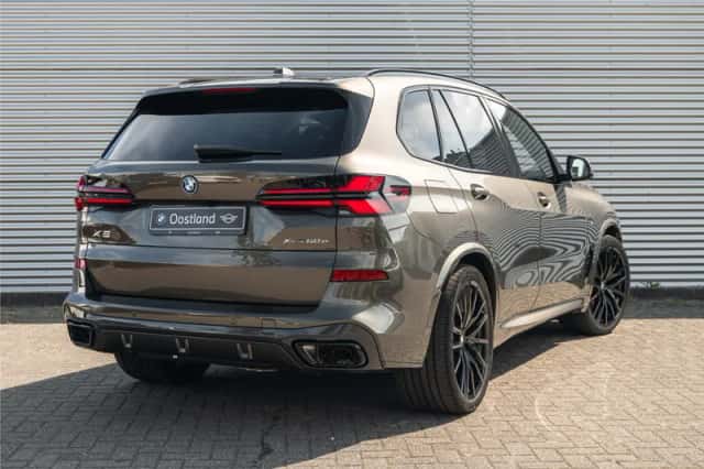 BMW X5 (2026) thumbnail 2