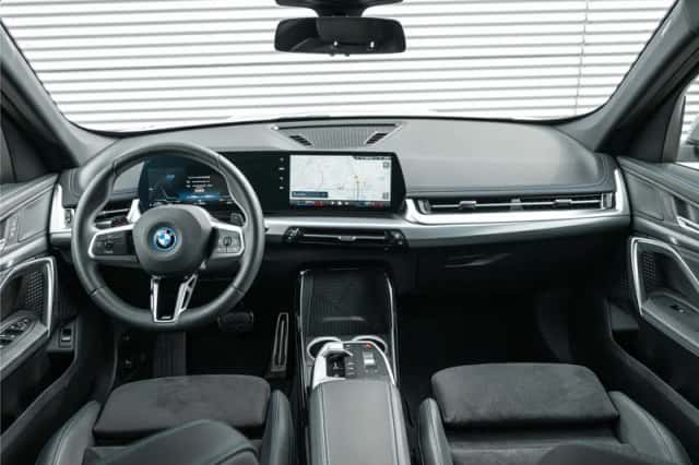BMW X1 (2025) thumbnail 5