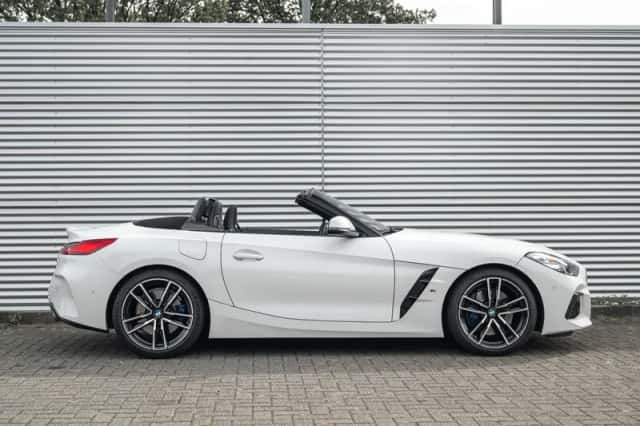 BMW Z4 (2019) thumbnail 3