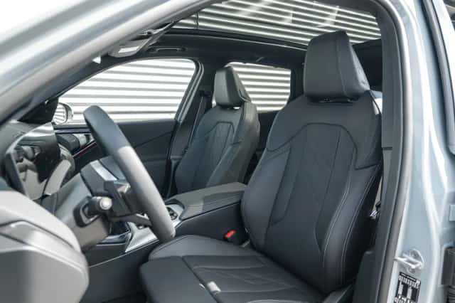 BMW X3 (2026) thumbnail 4