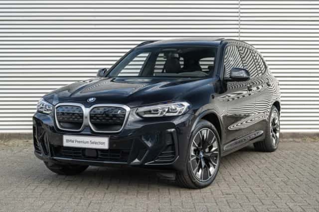 BMW iX3 (2022) thumbnail 1