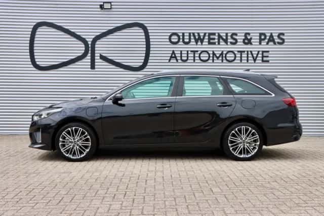 Kia Ceed (2020) thumbnail 2