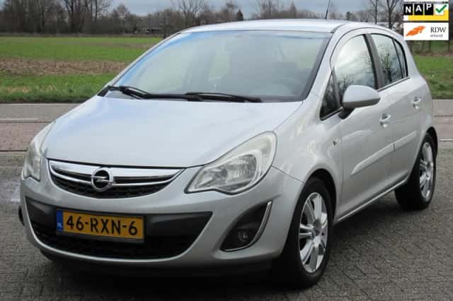 Opel Corsa (2011) thumbnail 1