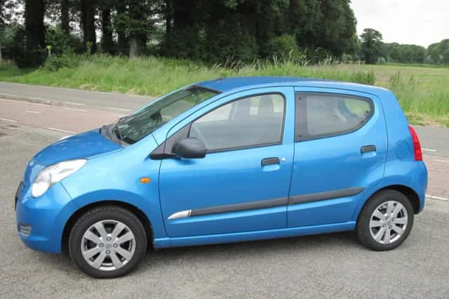 Suzuki Alto (2015) thumbnail 5