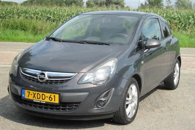 Opel Corsa (2014) thumbnail 1