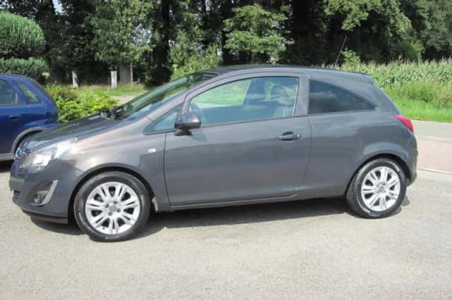 Opel Corsa (2014) thumbnail 5
