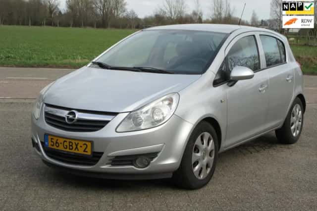 Opel Corsa (2008) thumbnail 1
