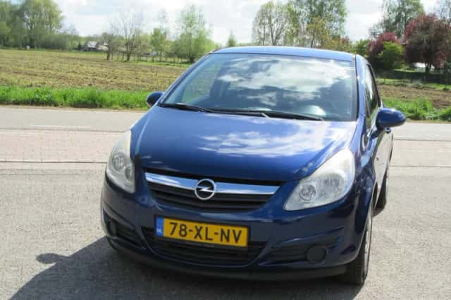 Opel Corsa (2007) thumbnail 2