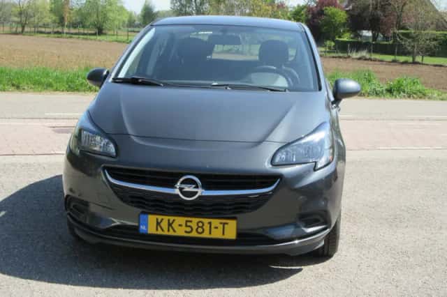 Opel Corsa (2016) thumbnail 2